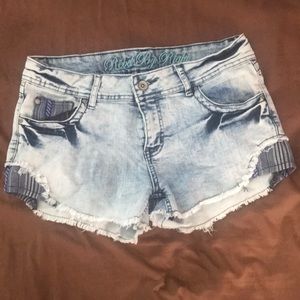 Washed Down Blue Short Jeans